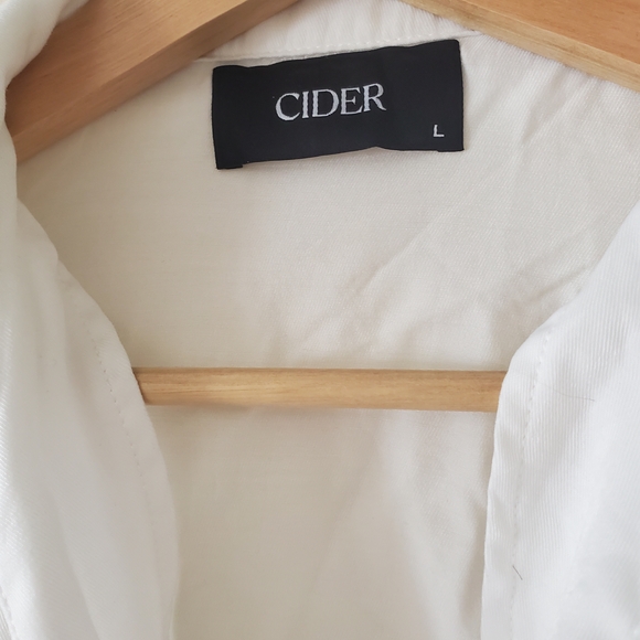 Cider Women's White Long Sleeve Top - Picture 2 of 3